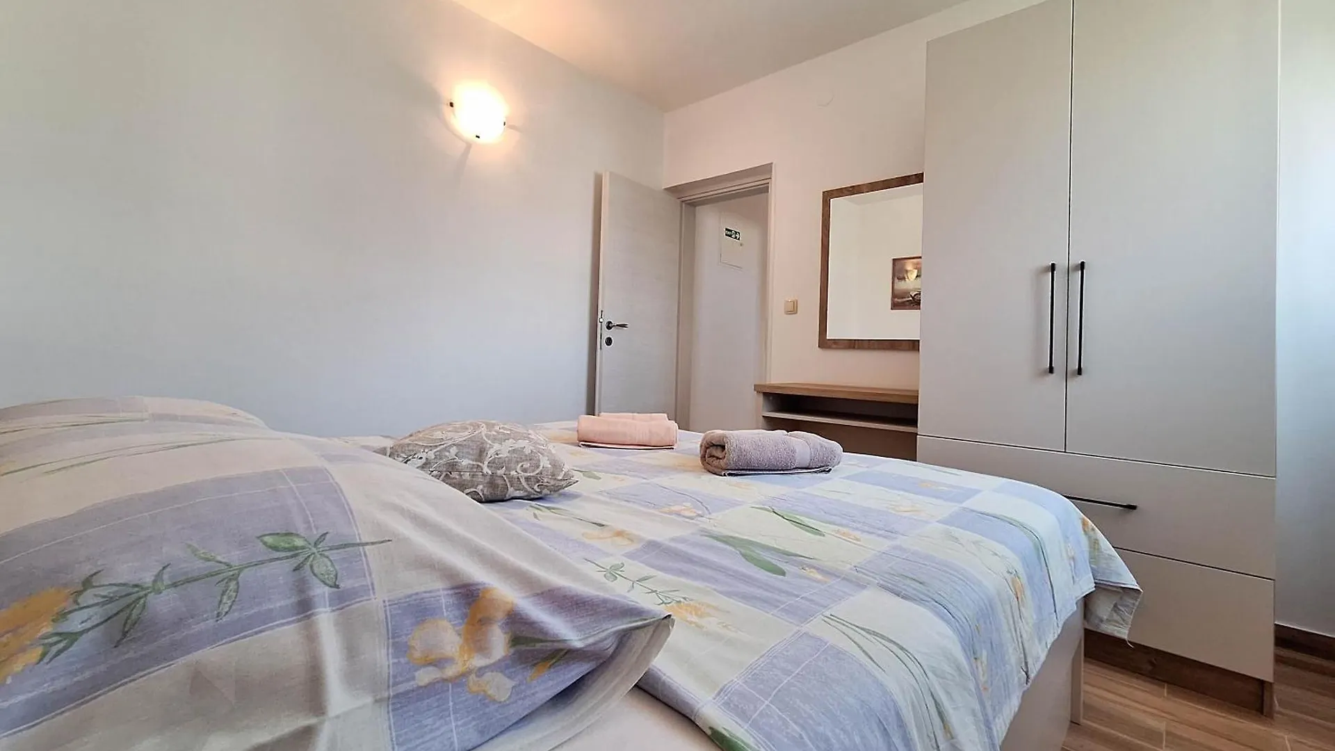 Apartments Dijana Lopar Croatia