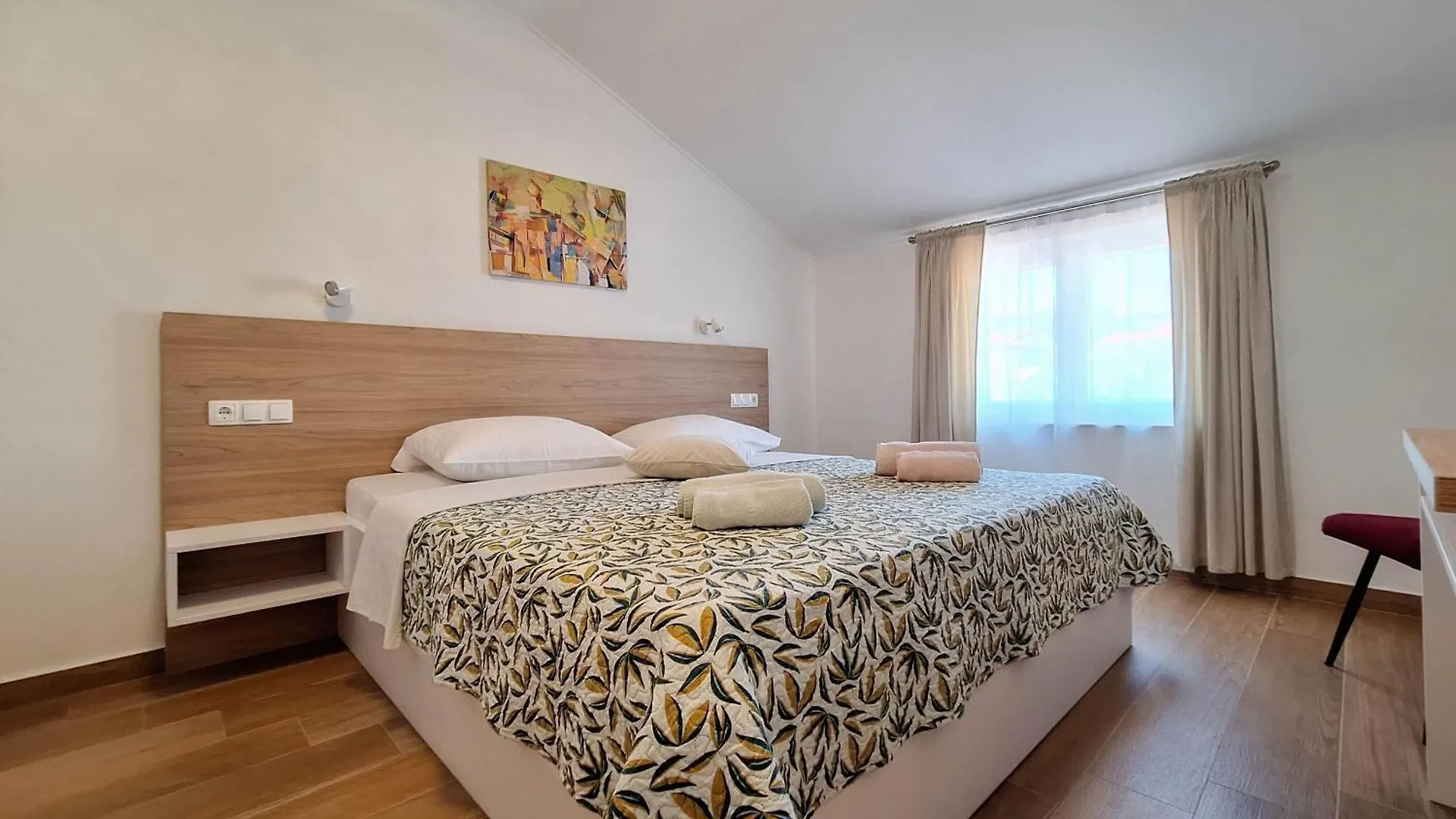 Apartments Dijana Lopar
