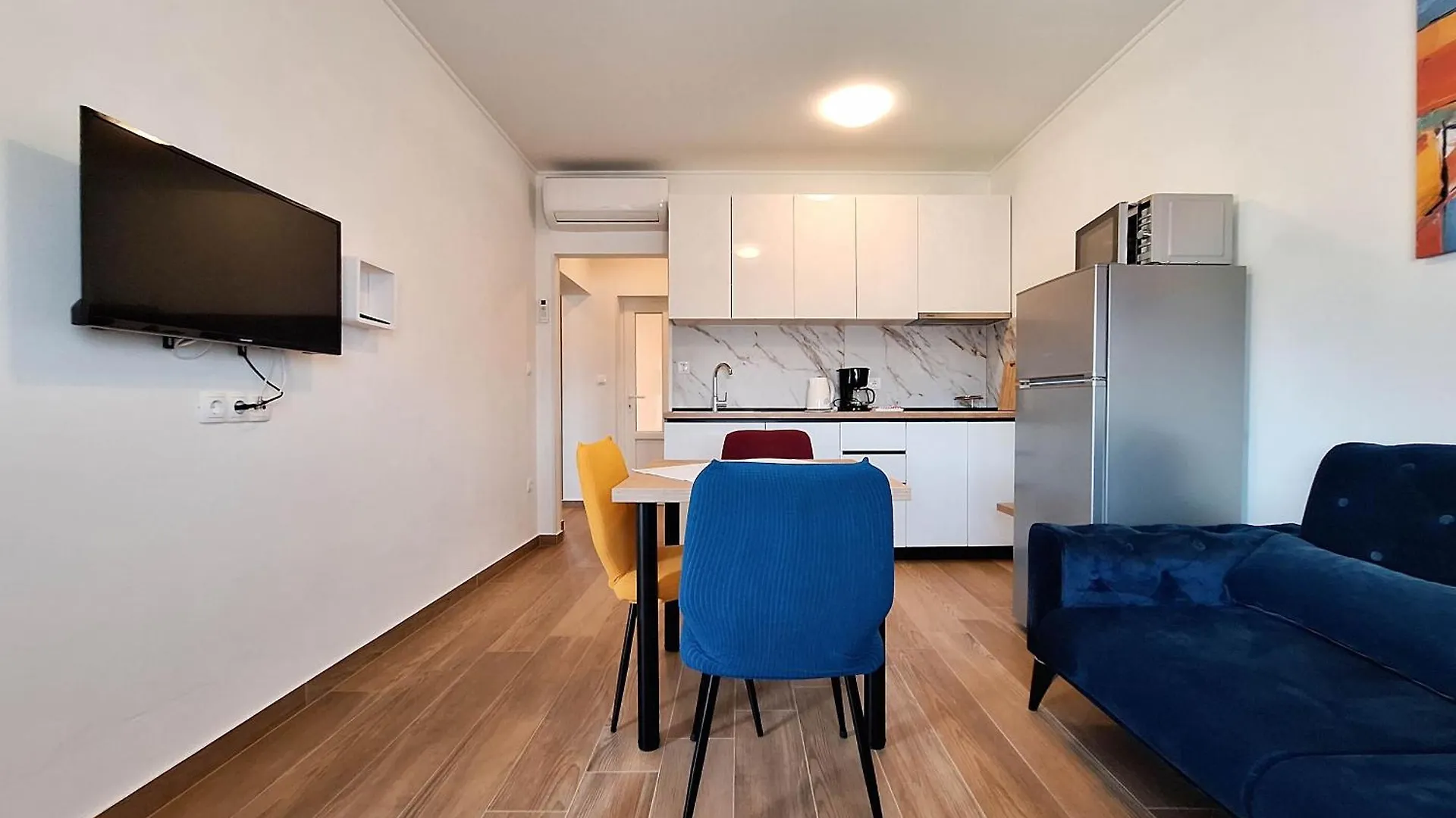 Apartments Dijana Lopar