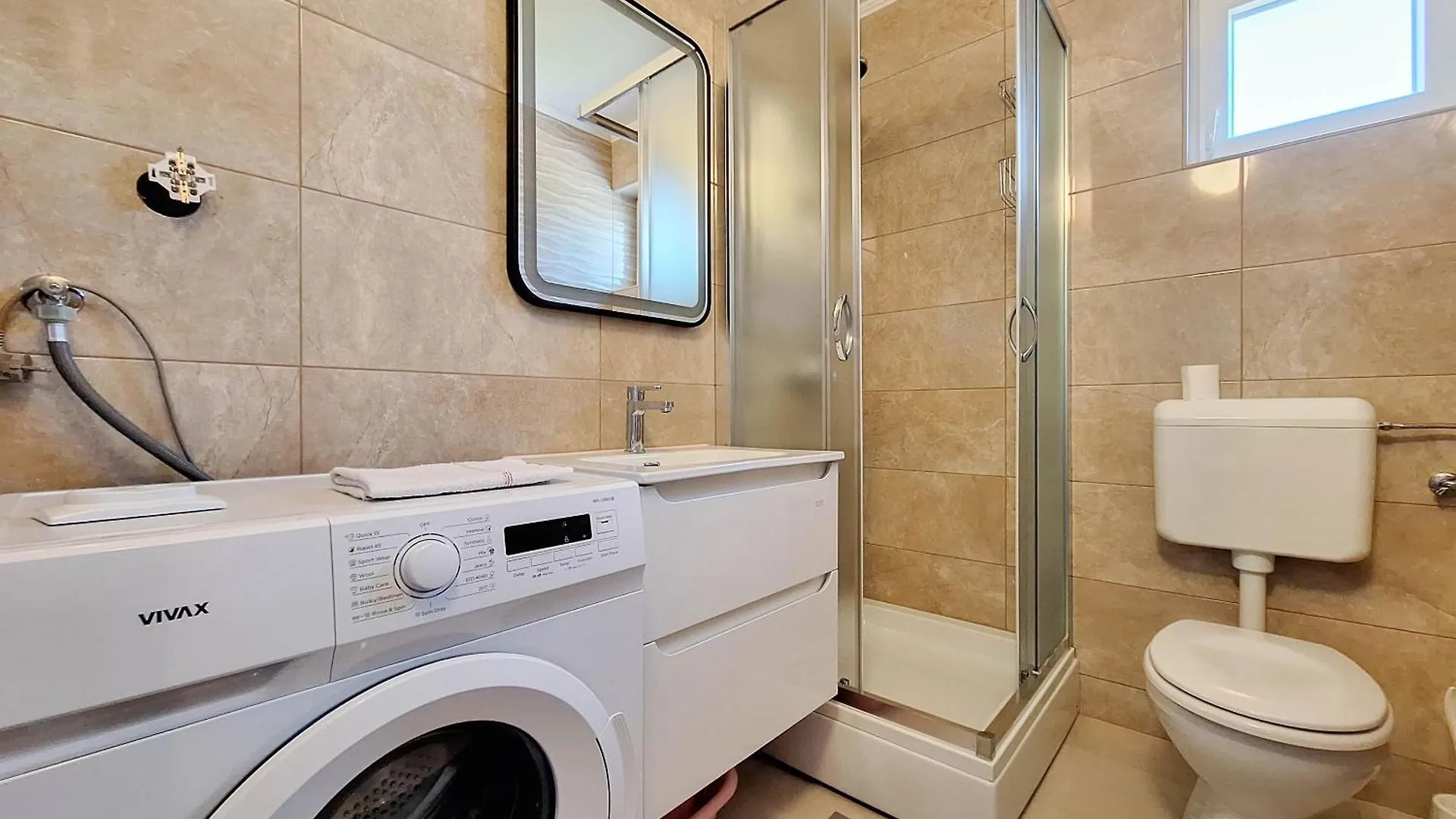 Apartments Dijana Lopar
