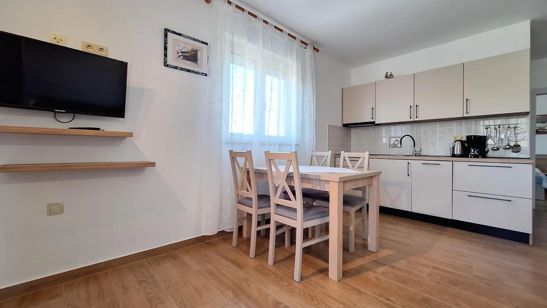 Apartments Dijana Lopar