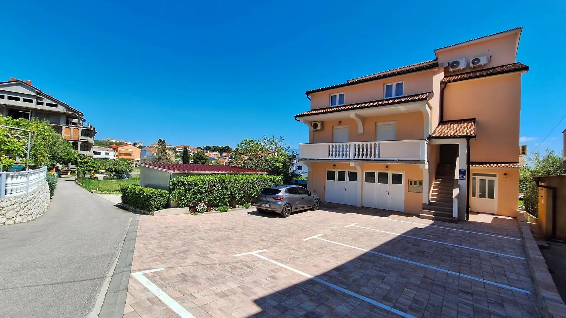 Apartments Dijana contacts