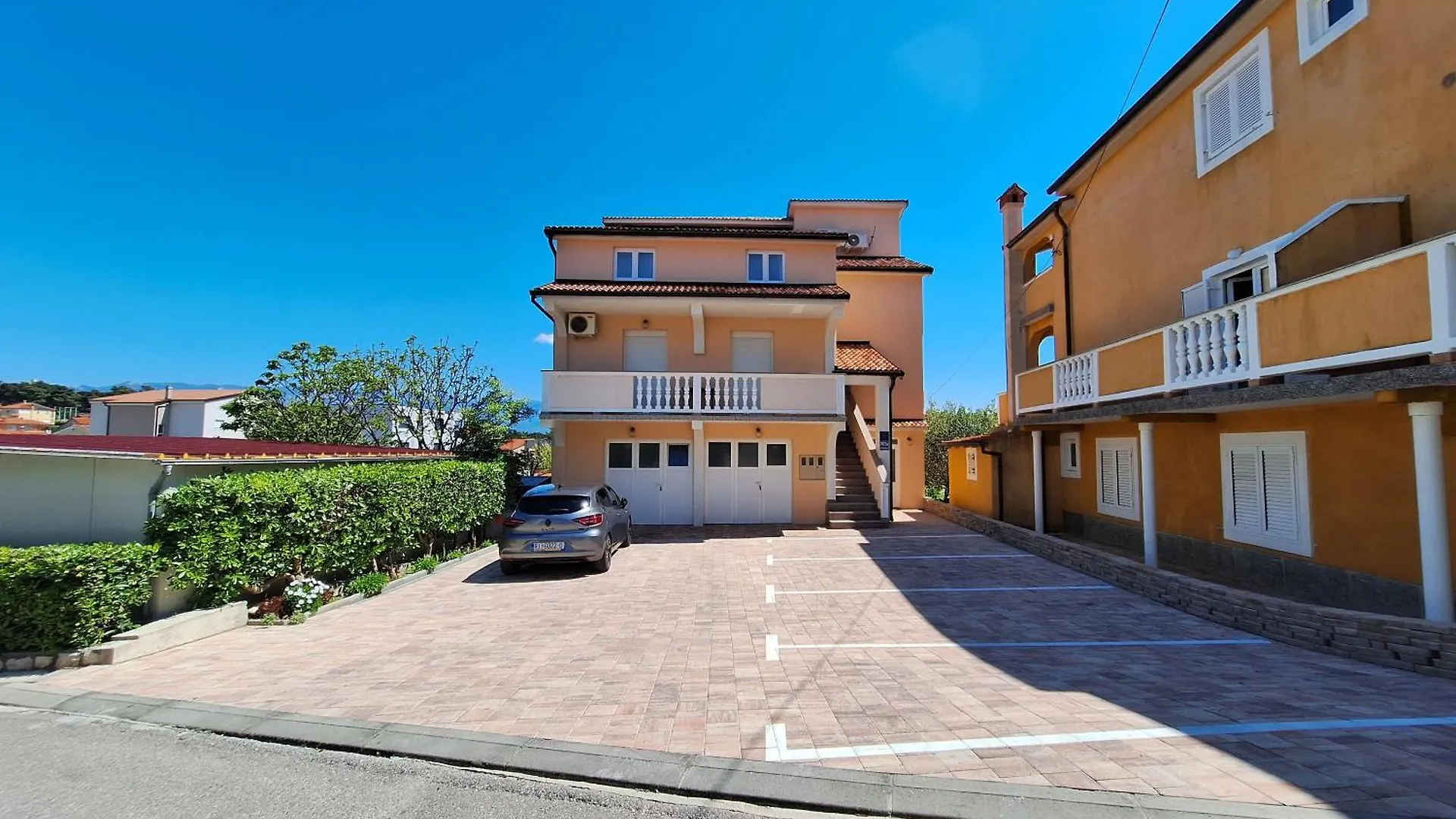 Apartments Dijana Lopar Croatia